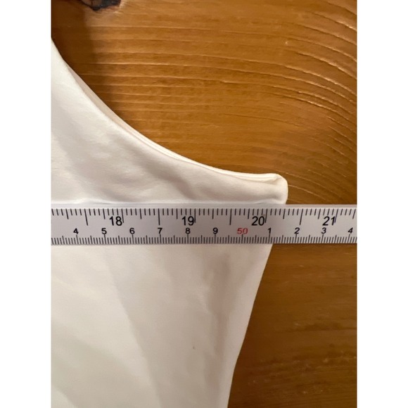 Acorn Women's White V-Neck Sleeveless Top L Nylon Spandex Sheer Thick‎ Layering - Picture 2 of 7